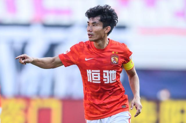 必赢体育-郑智首发又创一纪录 打满全场他仍是中超一流